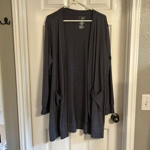 Long gray Sonoma cardigan with pockets